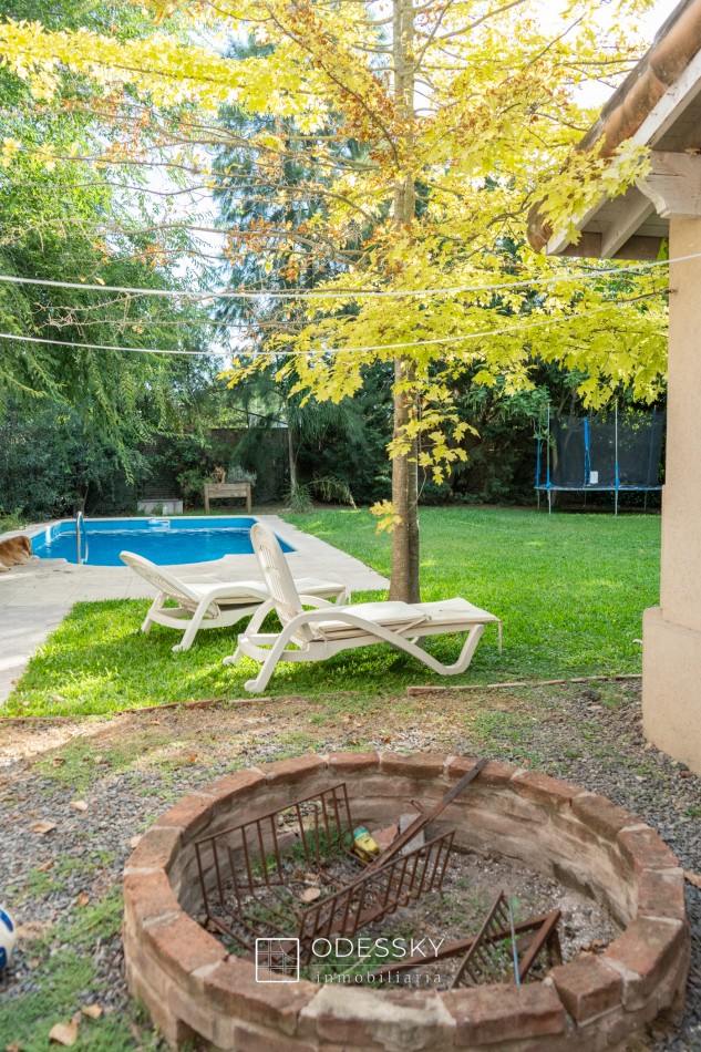 Cañuelas- Hermosa casa quinta  a 10 cuadras del centro de la Ciudad