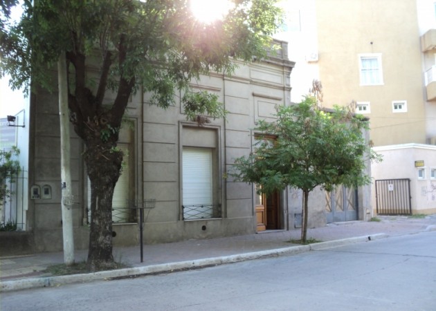 Rivadavia 370, Centro, Cañuelas, Buenos Aires.