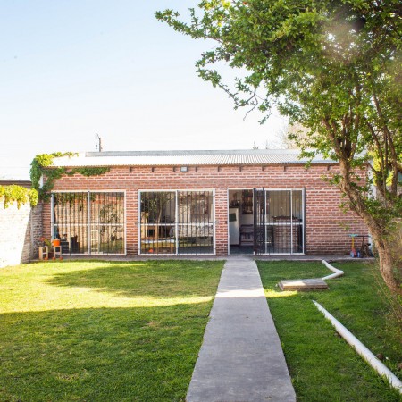 Cañuelas - Casa en Venta - Lara 1660- APTA CREDITO HIPOTECARIO