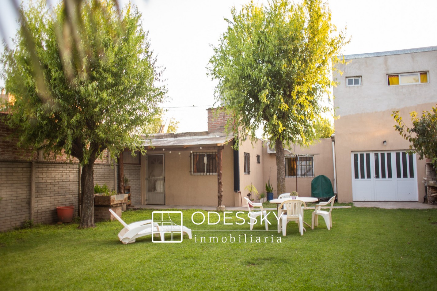 Cañuelas- Casa en Venta-  *ATENCION INVERSORES! Renta inmediata!! APTO CREDITO HIPOTECARIO