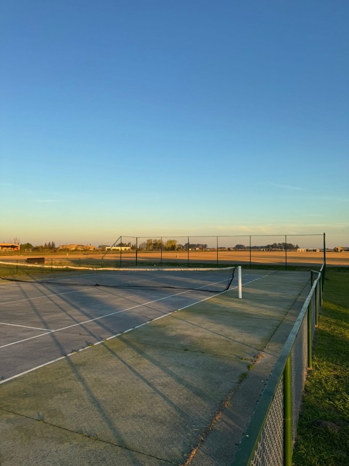 Cañuelas -Fraccion en venta de 10.750 m2 en Chacras de la Trinidad ,Club de campo y polo