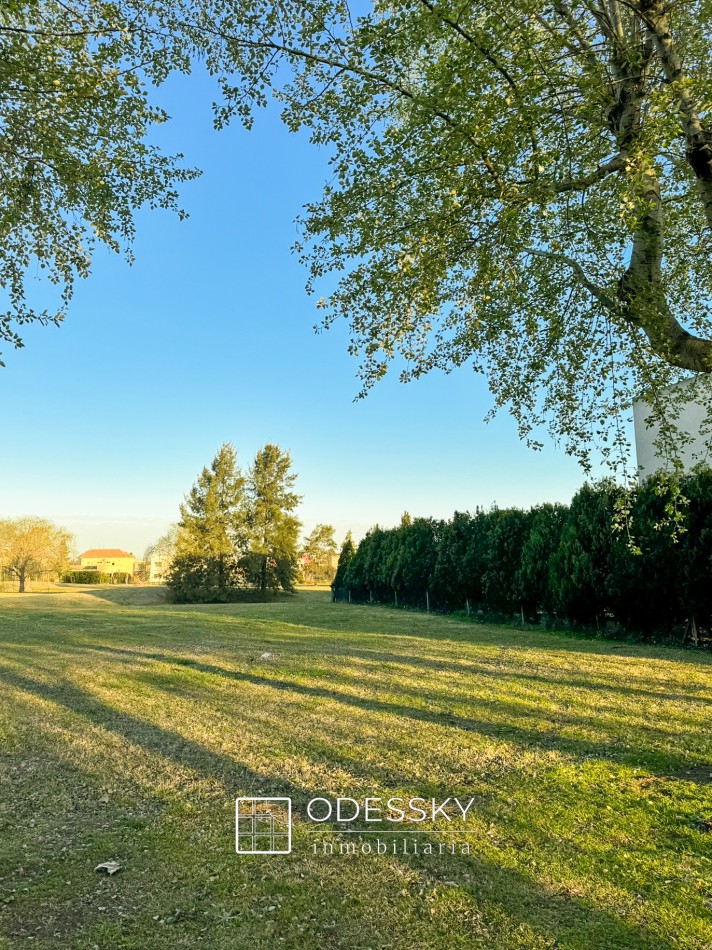 Cañuelas-Lote en Venta en Club de Campo Las Cañuelas 