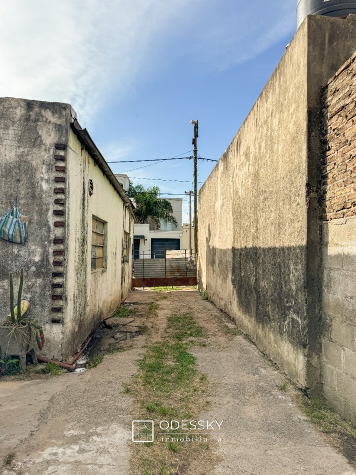 Cañuelas-Casa a refaccionar en pleno centro de la Ciudad