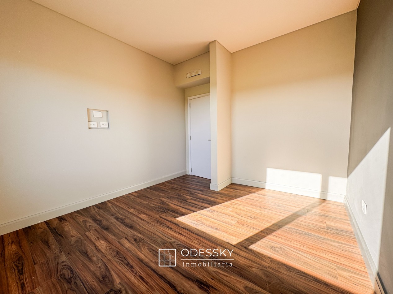 Cañuelas -Espectacular casa a la venta -Verla es comprarla !