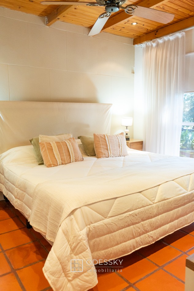 Cañuelas -Hermosa casa en B° privado El palomar -Apta credito hipotecario !