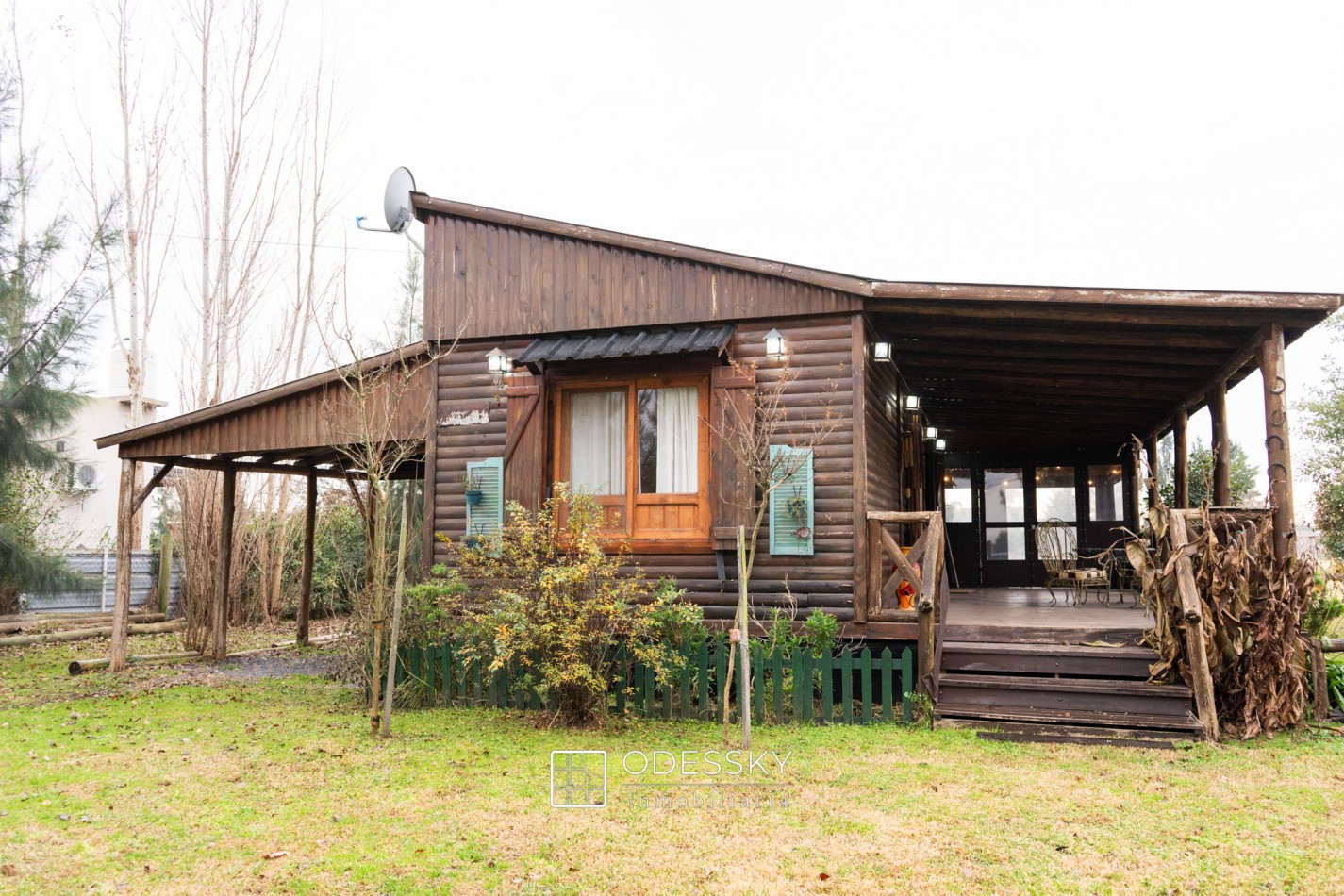 VENDIDO ! Uribelarrea- Cabaña de Troncos con Pileta y Gran Parque - Barrio abierto Quintas de Uribe