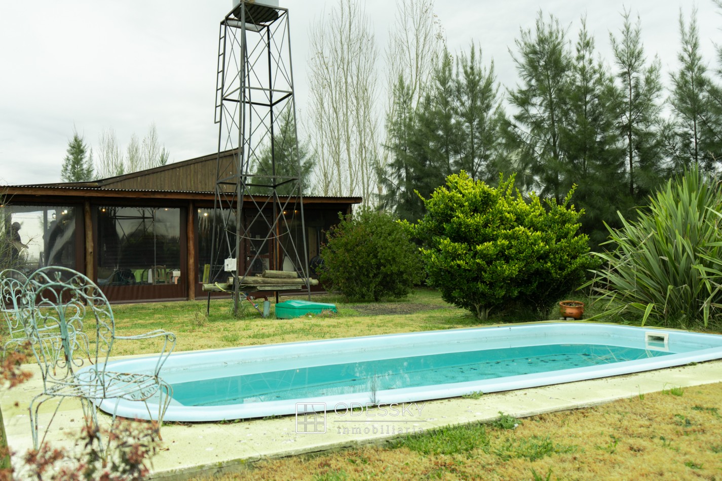 VENDIDO ! Uribelarrea- Cabaña de Troncos con Pileta y Gran Parque - Barrio abierto Quintas de Uribe