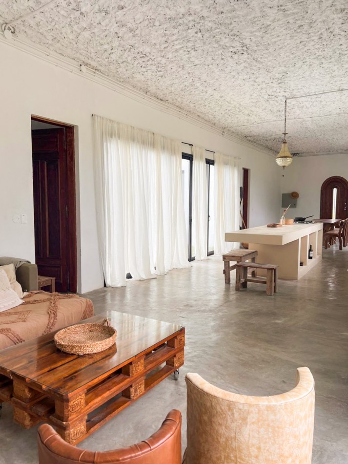 En ALQUILER o VENTA! Hermosa casa de Campo en Puesto viejo , Club de campo de polo - Ruta 6 km 82 , Cañuelas.