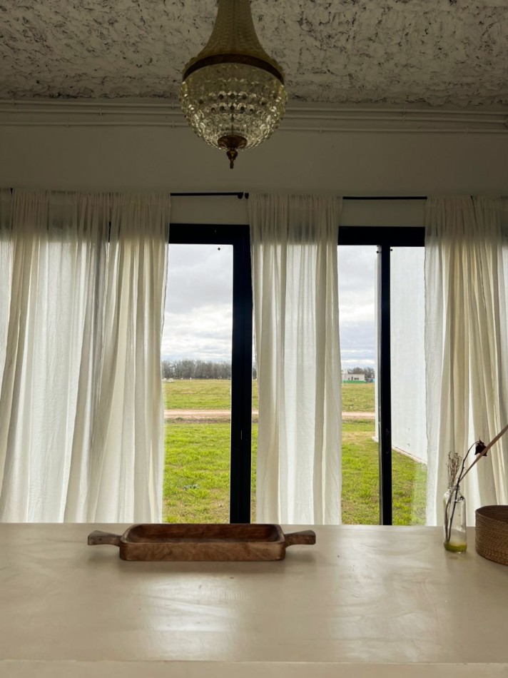 En ALQUILER o VENTA! Hermosa casa de Campo en Puesto viejo , Club de campo de polo - Ruta 6 km 82 , Cañuelas.