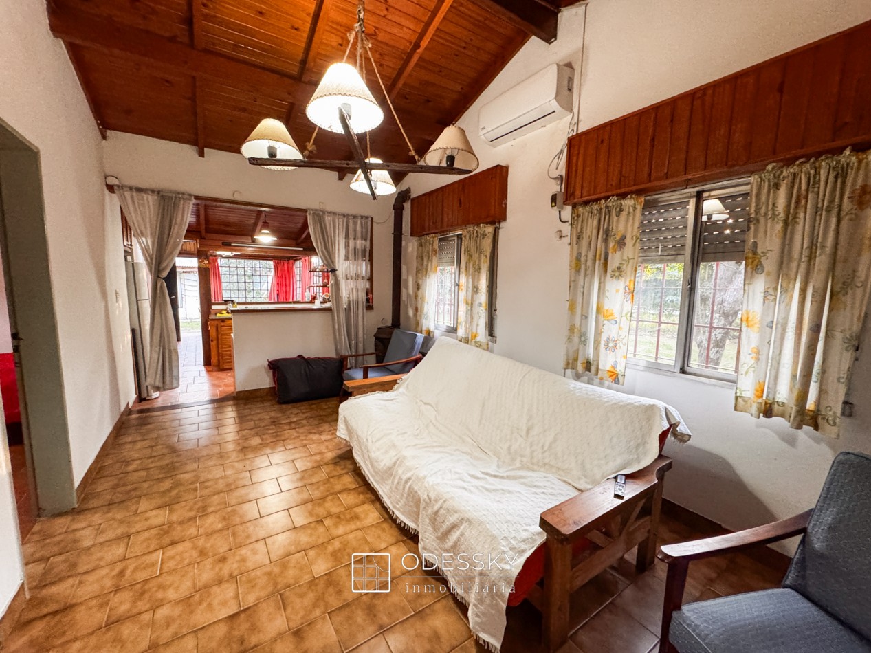 Cañuelas-Casa Quinta en Venta en la Localidad de Villa Adriana