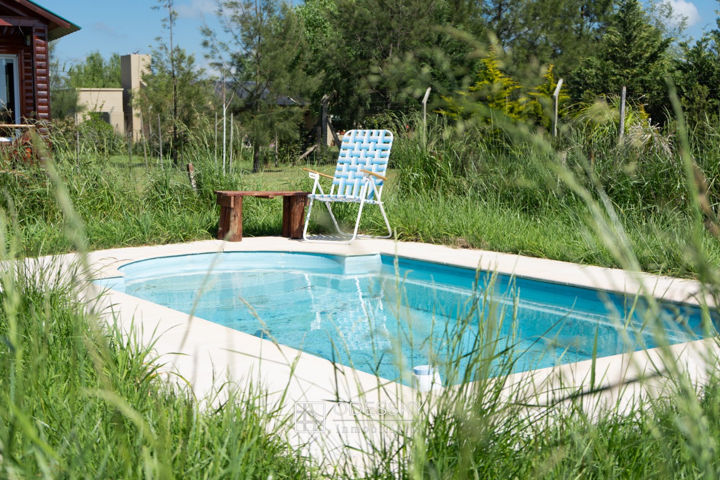 Uribelarrea - Dos Cabañas de Tronco Impecables a la Venta