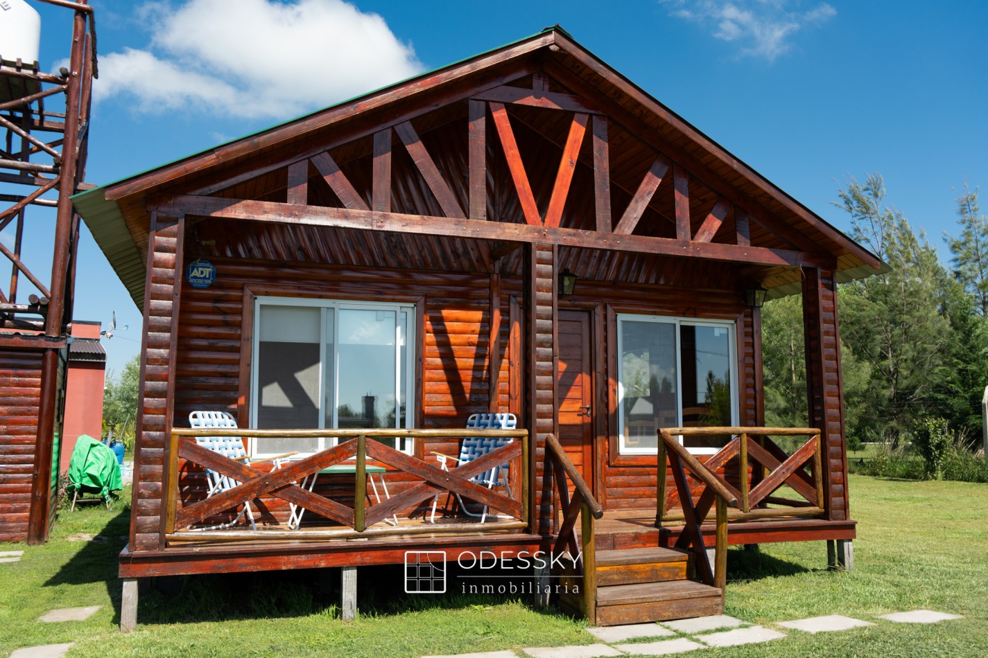 Uribelarrea - Dos Cabañas de Tronco Impecables a la Venta