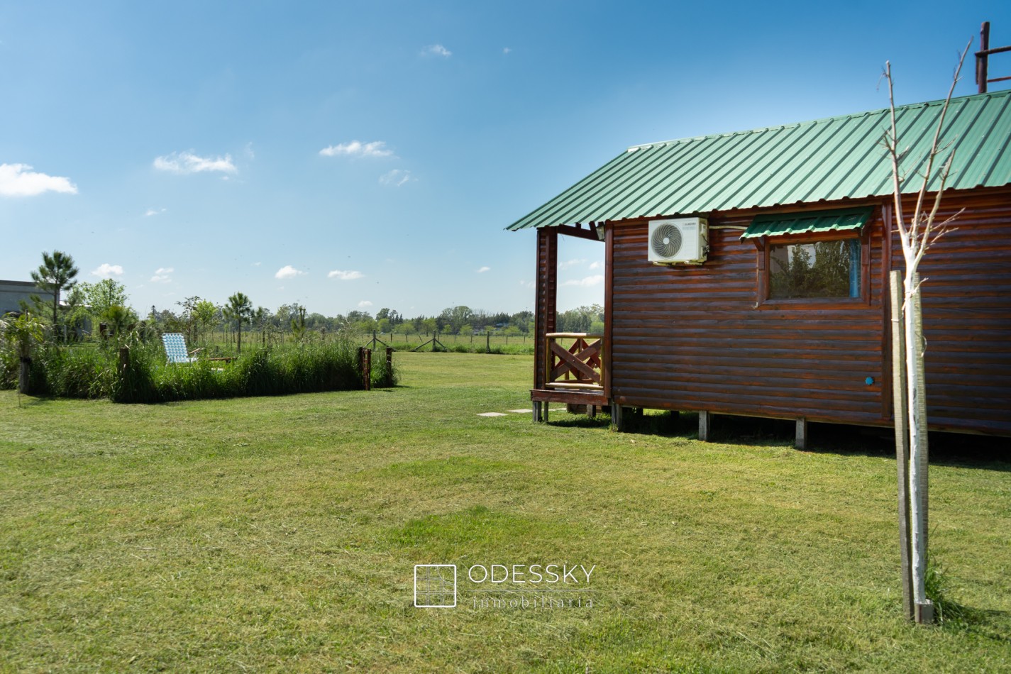 Uribelarrea - Dos Cabañas de Tronco Impecables a la Venta