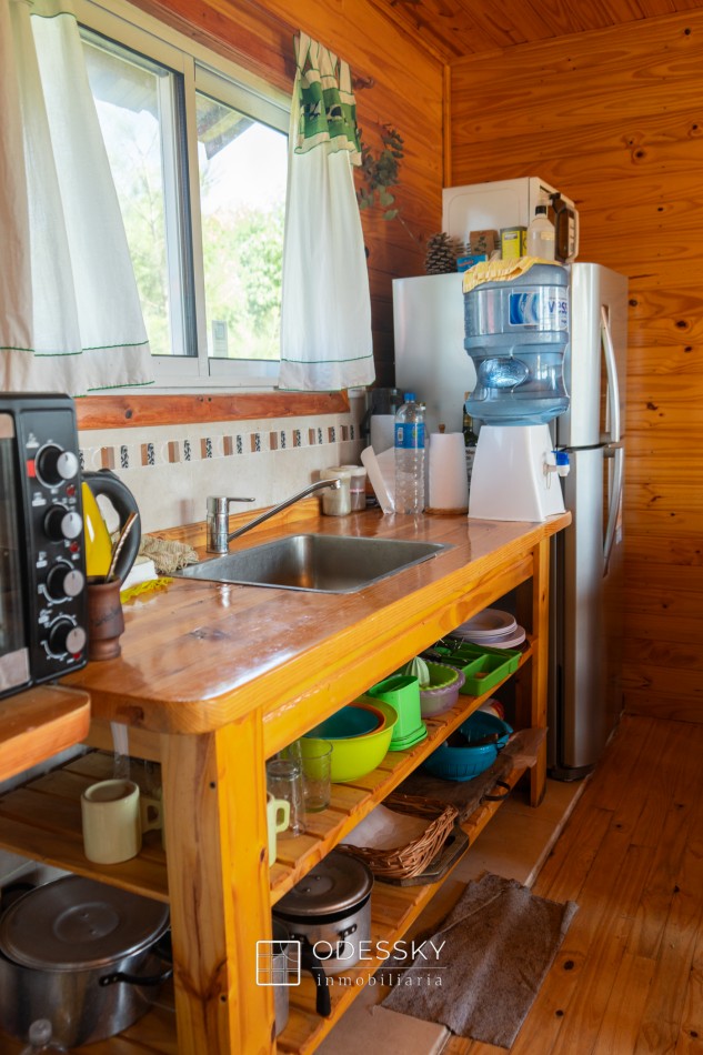 Uribelarrea - Dos Cabañas de Tronco Impecables a la Venta