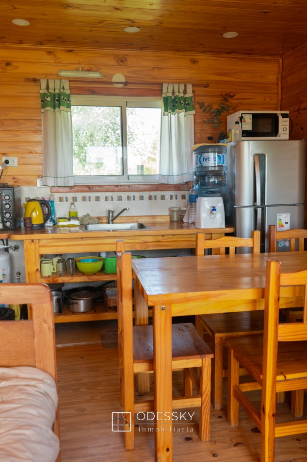 Uribelarrea - Dos Cabañas de Tronco Impecables a la Venta