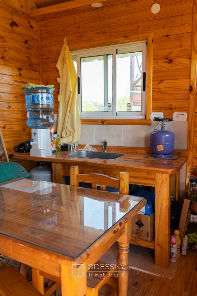 Uribelarrea - Dos Cabañas de Tronco Impecables a la Venta