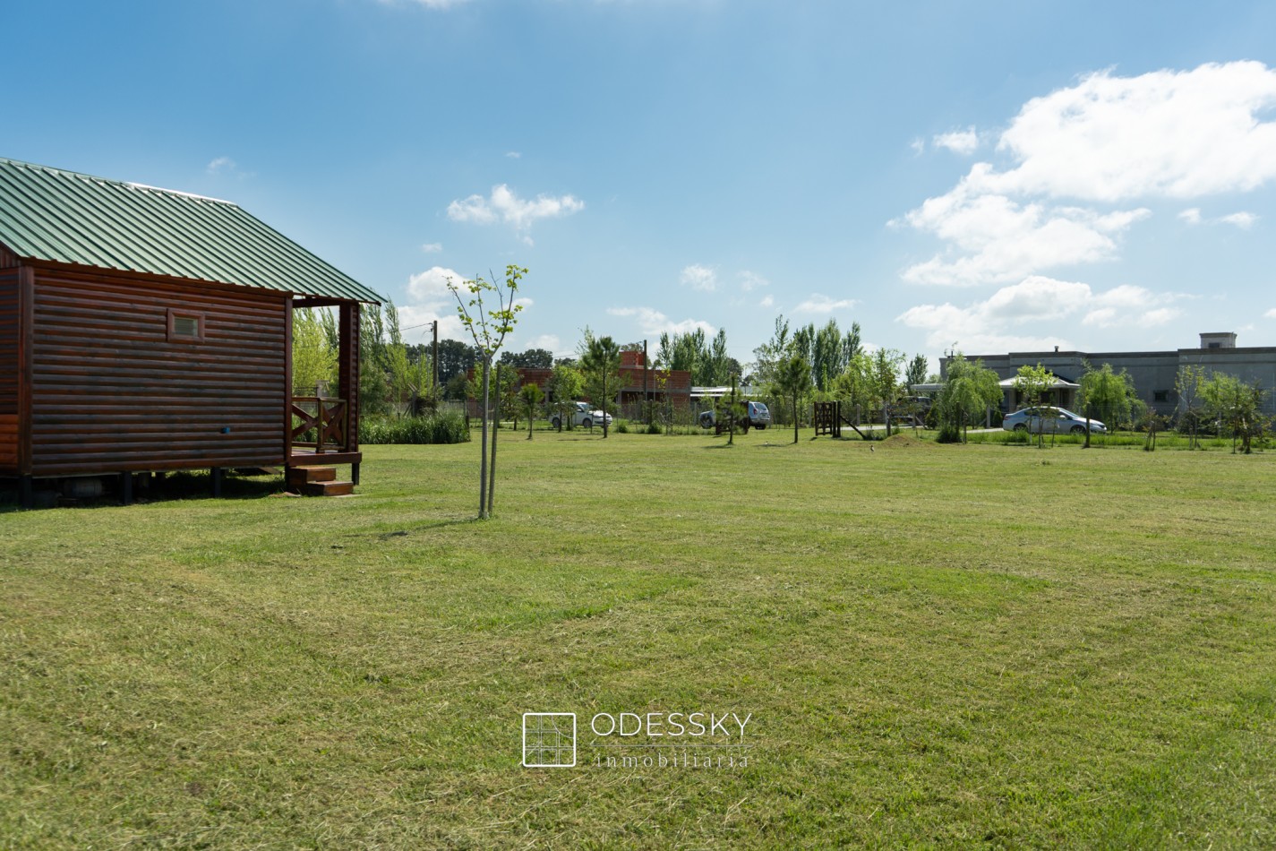 Uribelarrea - Dos Cabañas de Tronco Impecables a la Venta