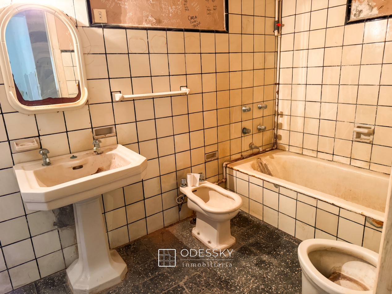 Atencion Inversores !  Propiedad unica en el corazon de Cañuelas  