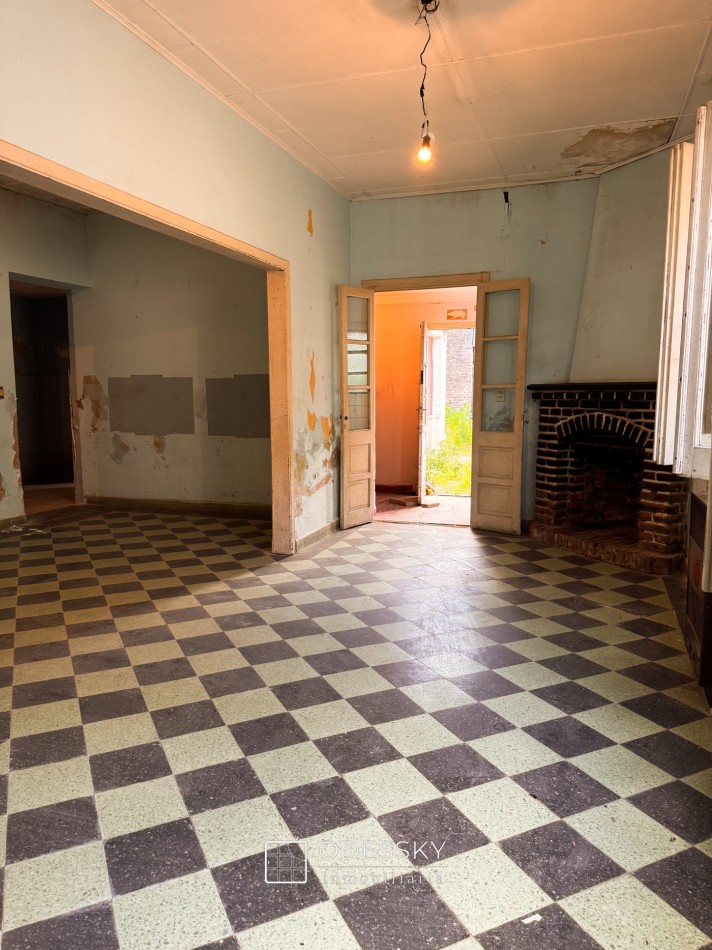 Atencion Inversores !  Propiedad unica en el corazon de Cañuelas  