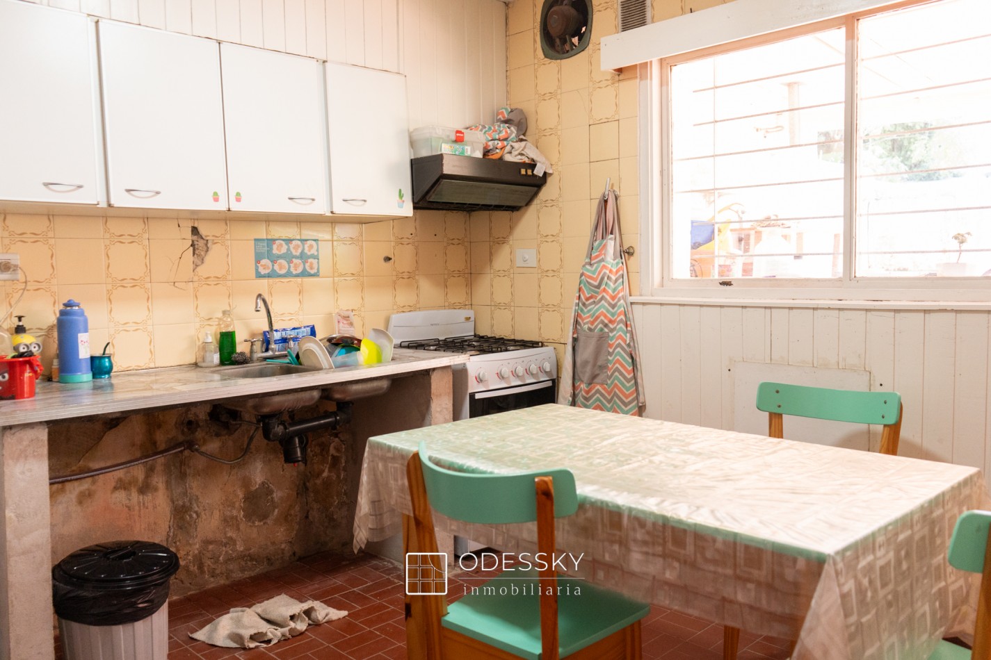 Cañuelas -Casa a reciclar en venta - Excelente ubicacion- REBAJADA !!