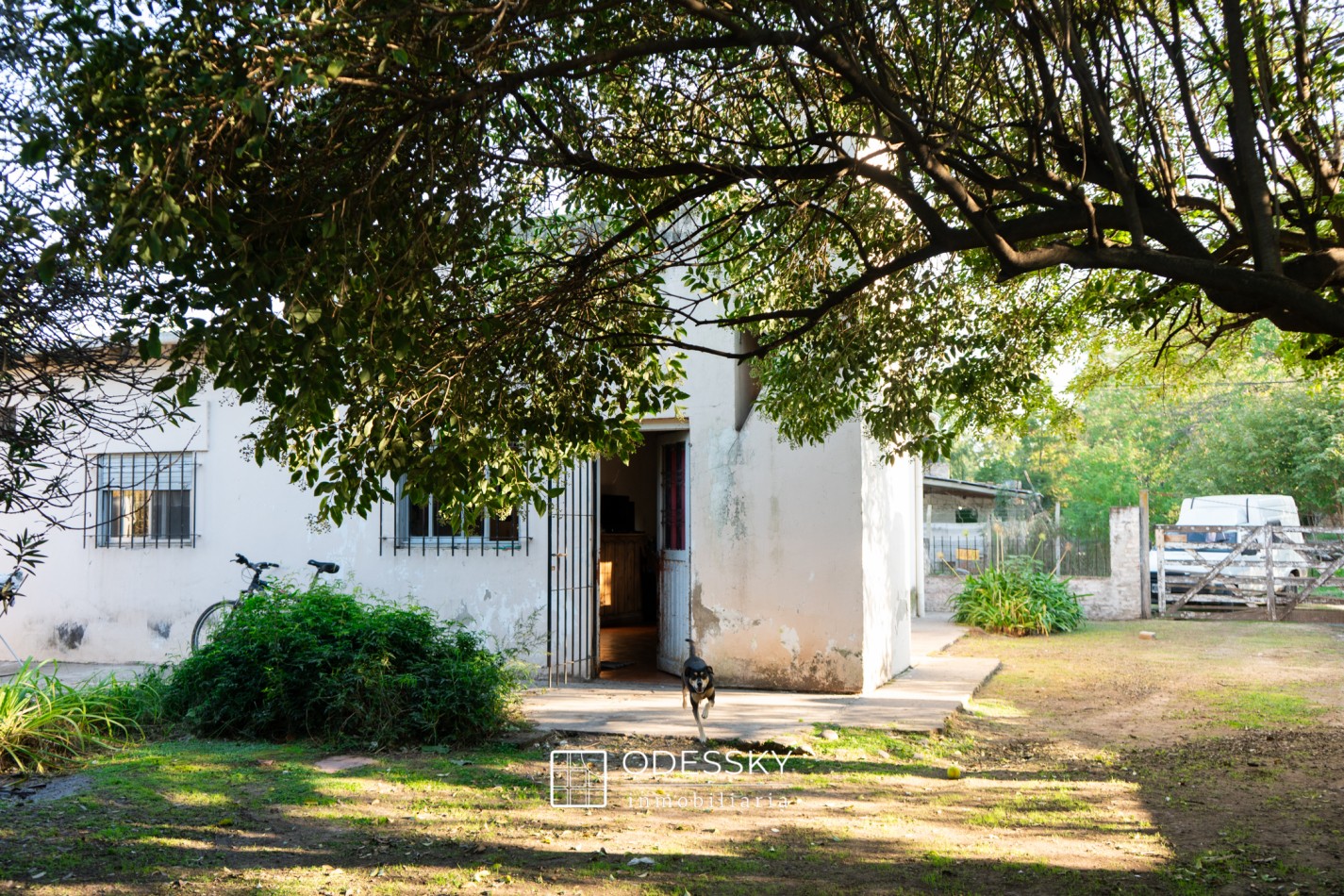 CAÑUELAS Casa en venta con espectacular lote -APTA CREDITO HIPOTECARIO