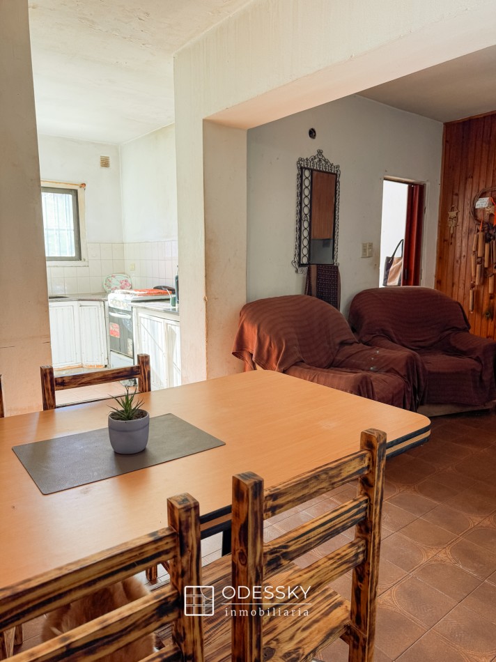 Cañuelas -casa en venta en pleno centro de Cañuelas 