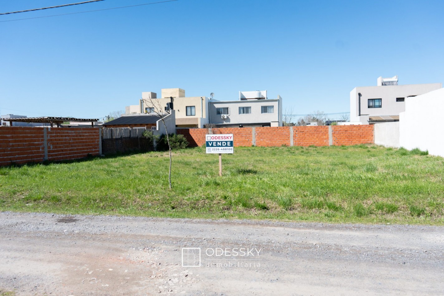  2 LOTES EN VENTA EN PETION CHICO - CAÑUELAS