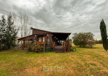 VENDIDO !     Uribelarrea- Cabaña de Troncos con Pileta y Gran Parque - Barrio abierto Quintas de Uribe