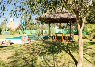 Uribelarrea , B° Quintas de Uribe - 2 CABAÑAS EN VENTA 