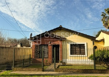 Cañuelas Casa en venta - APTA CREDITO HIPOTECARIO 